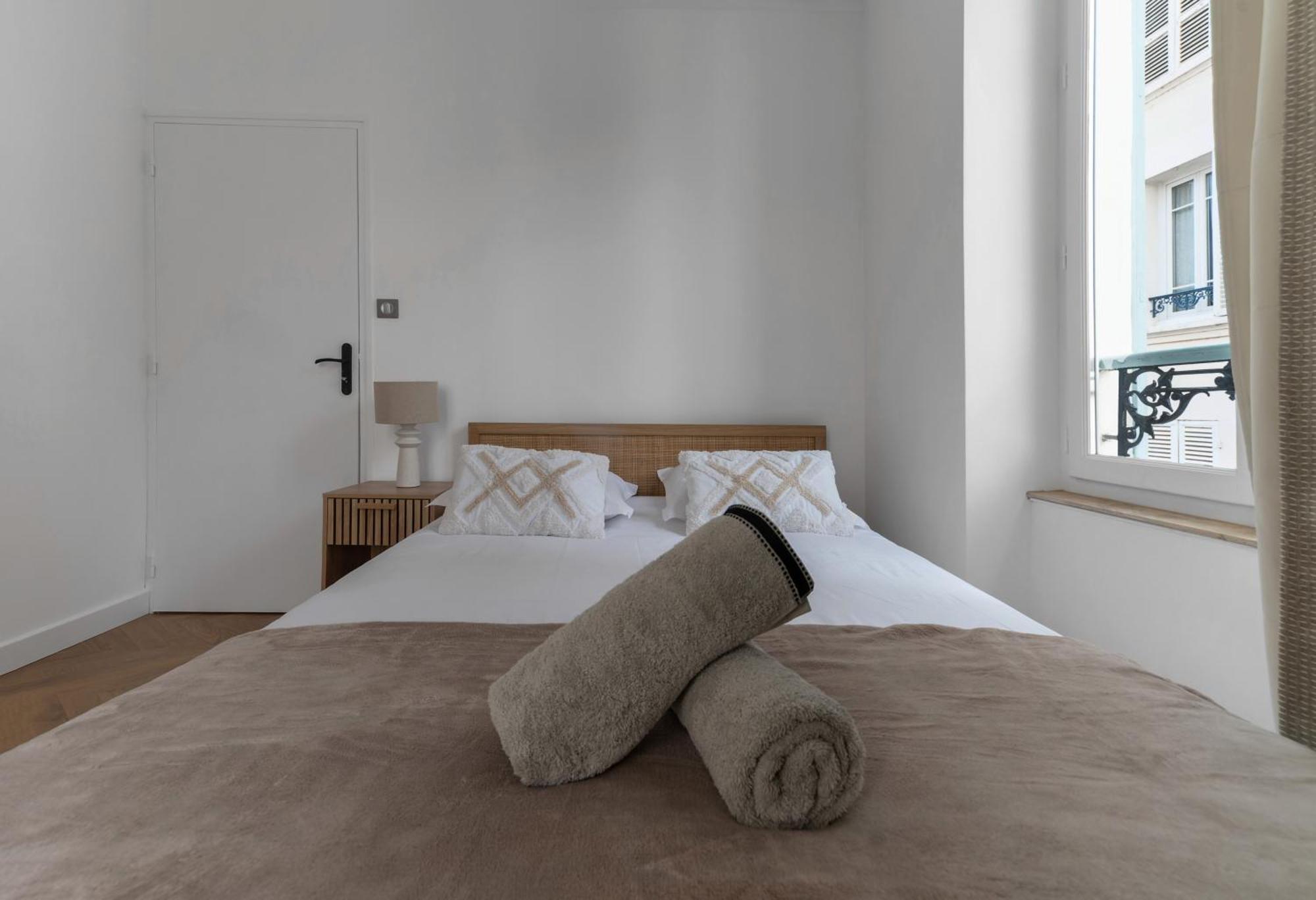Residence Serbie - Appartements Design Et Climatises En Centre Ville Віші Екстер'єр фото
