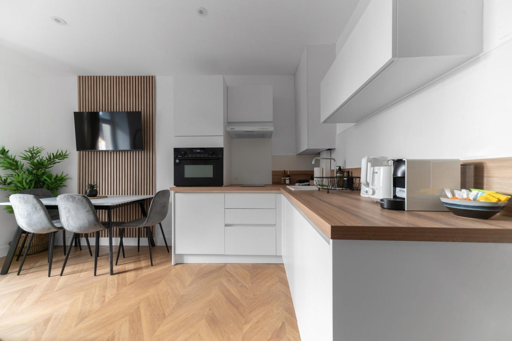 Residence Serbie - Appartements Design Et Climatises En Centre Ville Віші Екстер'єр фото