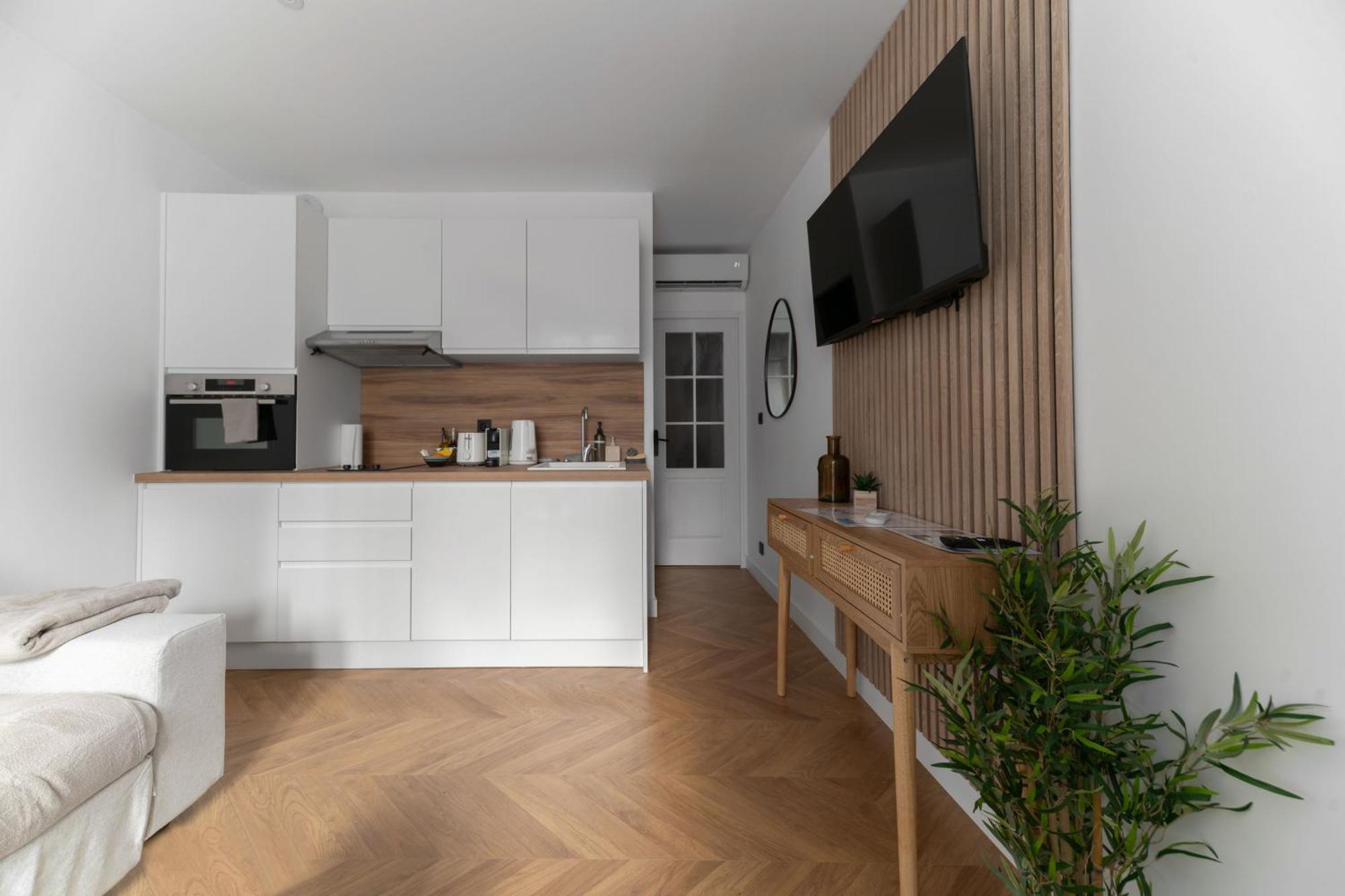 Residence Serbie - Appartements Design Et Climatises En Centre Ville Віші Екстер'єр фото
